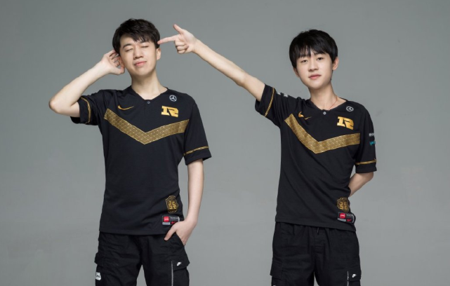 则以阵型紧 则以阵型紧